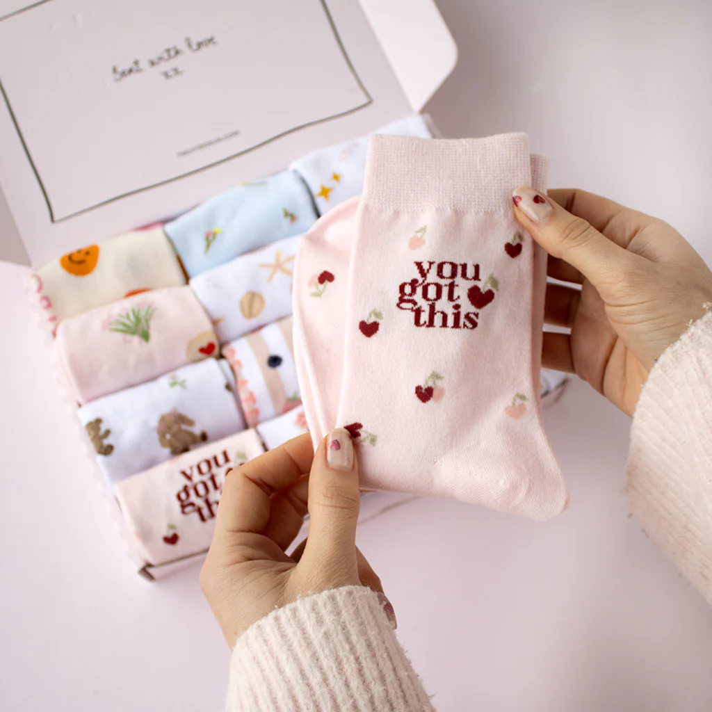 Box of 4, 8 or 12 Socks Set | Ready to go TreatBox - Image 4